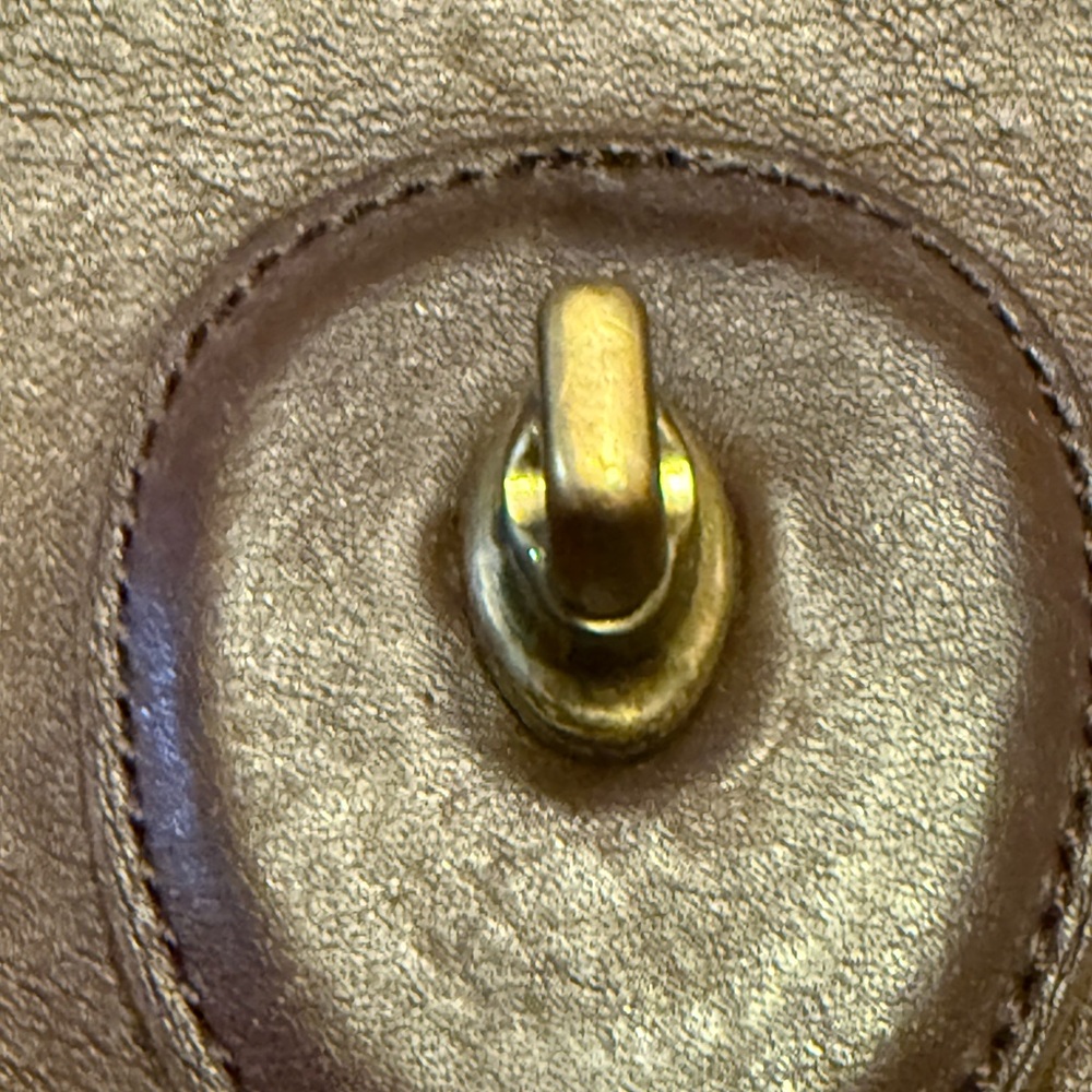 Vintage Mahogany Coach Willis Bag 9/10 - Made in Hungary - Picture 9 of 16
